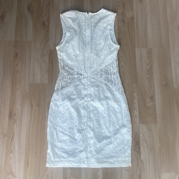 NWT White Lace Missguided Dress size 6 (US) - Picture 5 of 5